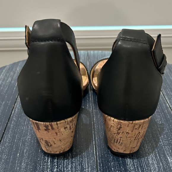 Naturalizer Cami Wedges - Picture 6 of 8